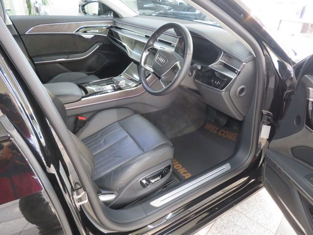 AUDI A8 2021 Image 31