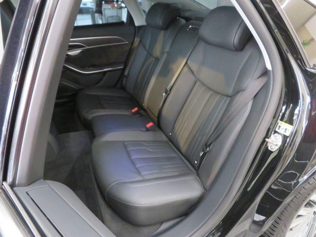 AUDI A8 2021 Image 31