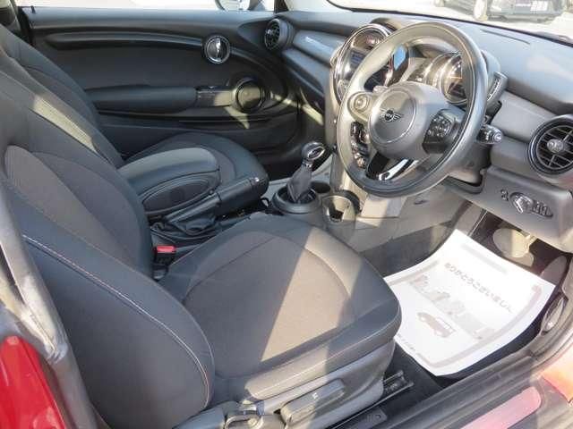 BMW MINI COOPER D 2019 Image 31