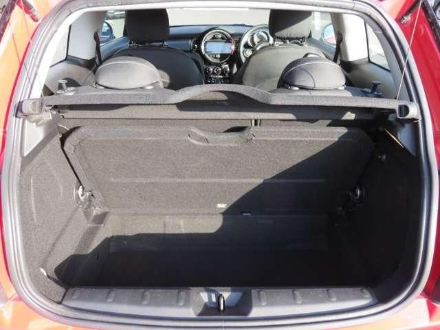 BMW MINI COOPER D 2019 Image 31