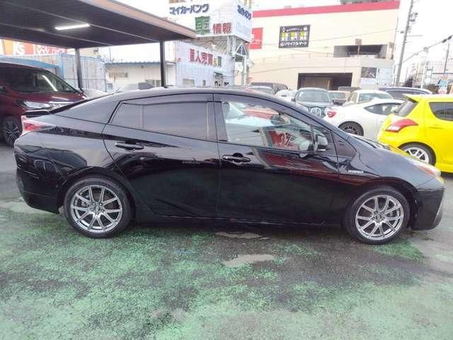TOYOTA PRIUS 2016 Image 31