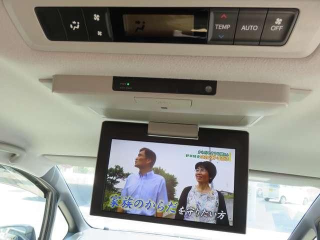 TOYOTA NOAH HYBRID 4WD 2016 Image 31