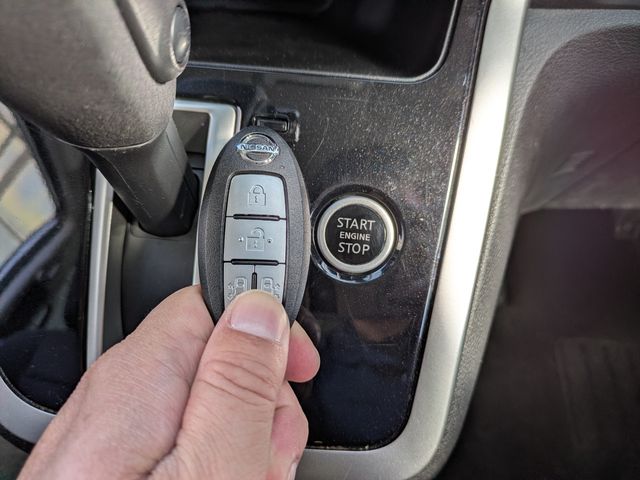 NISSAN SERENA  WG 2017 Image 31