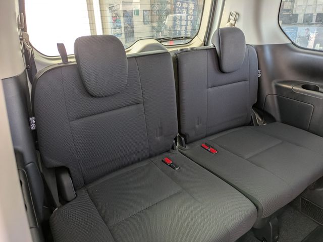 NISSAN SERENA  WG 2017 Image 31