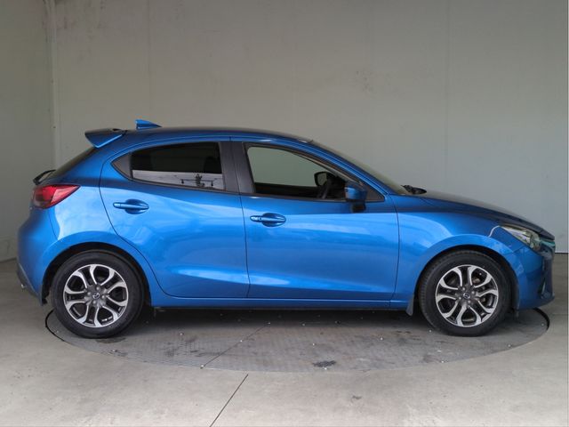 MAZDA DEMIO 2015 Image 31