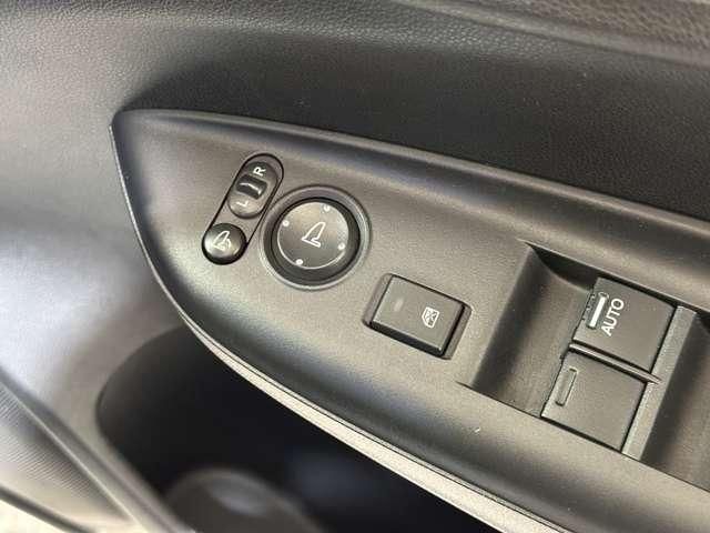 HONDA FIT 2017 Image 31