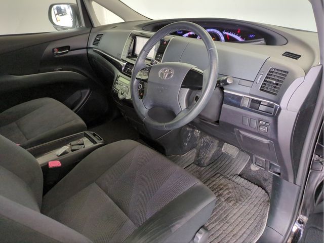 TOYOTA ESTIMA 2013 Image 31