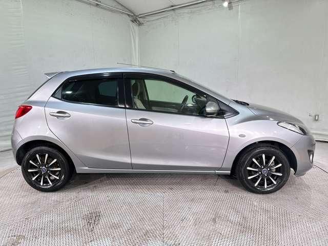 MAZDA DEMIO 2012 Image 31