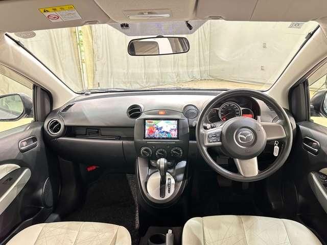 MAZDA DEMIO 2012 Image 31