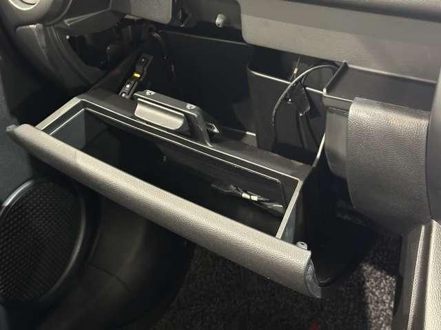 MAZDA DEMIO 2012 Image 31