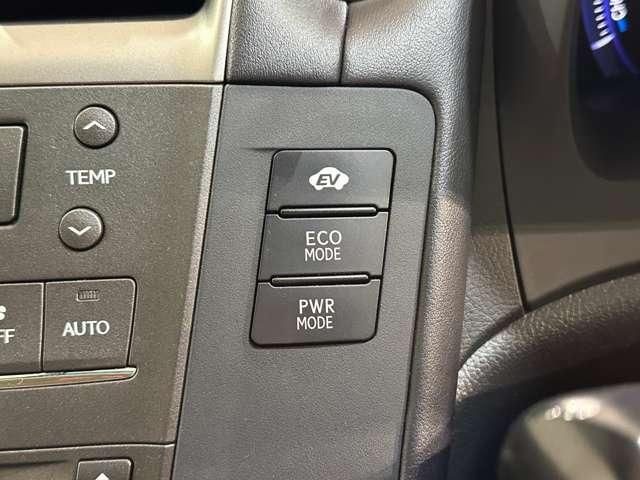 TOYOTA LEXUS HS250H 2012 Image 31