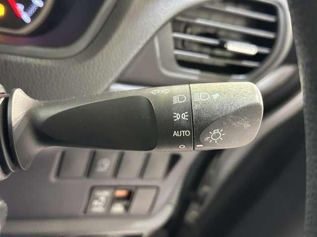 TOYOTA NOAH 2016 Image 31