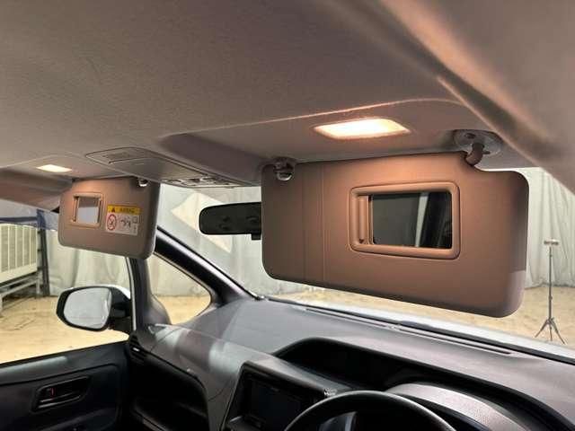 TOYOTA NOAH 2016 Image 31