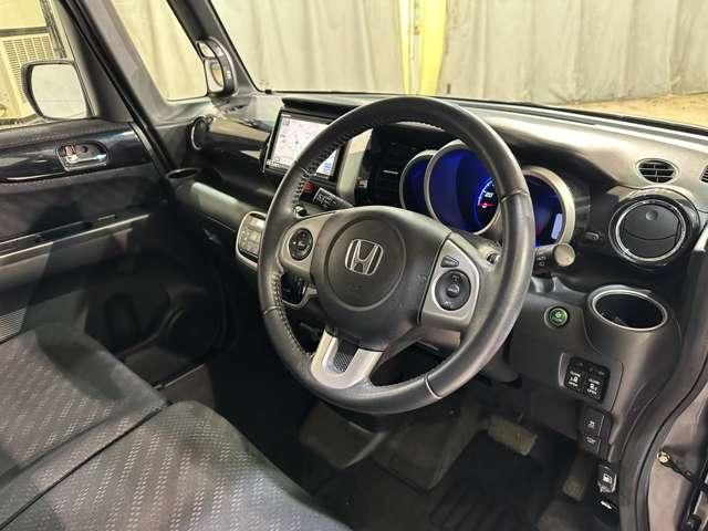 HONDA N BOX CUSTOM 2014 Image 31