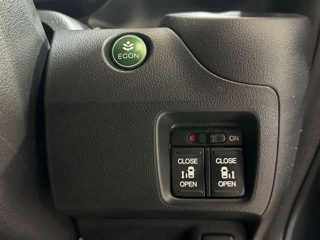 HONDA N BOX CUSTOM 2014 Image 31