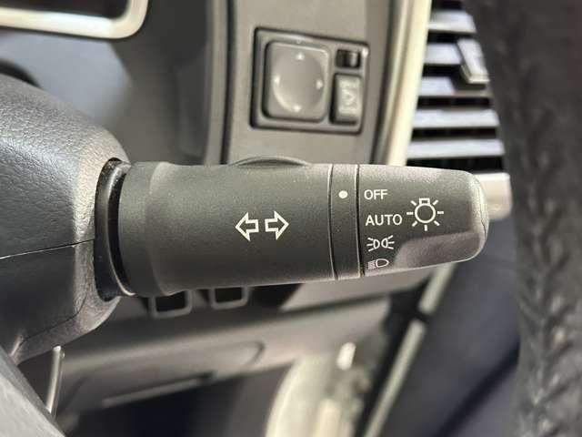 NISSAN WINGROAD 2012 Image 31