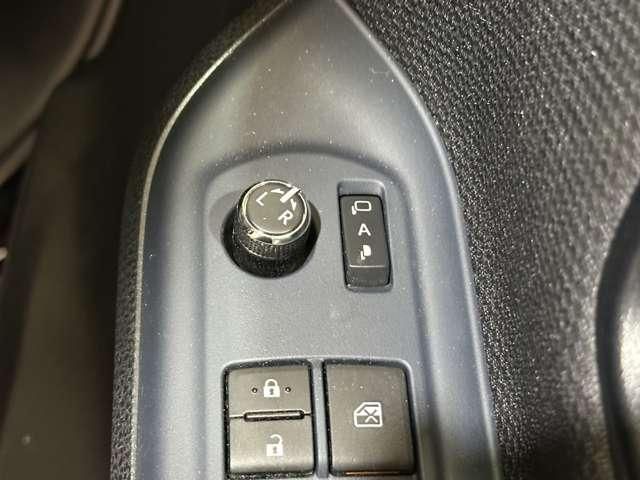 TOYOTA NOAH HYBRID 4WD 2015 Image 31