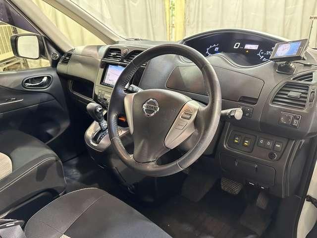 NISSAN SERENA  S-HYBRID 4WD 2014 Image 31