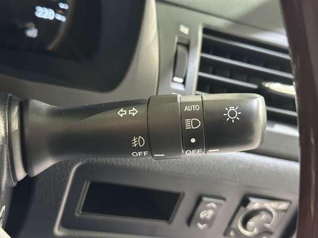 TOYOTA LEXUS HS250H 2015 Image 31