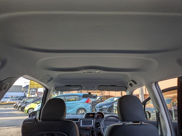 TOYOTA SPADE 2013 Image 31