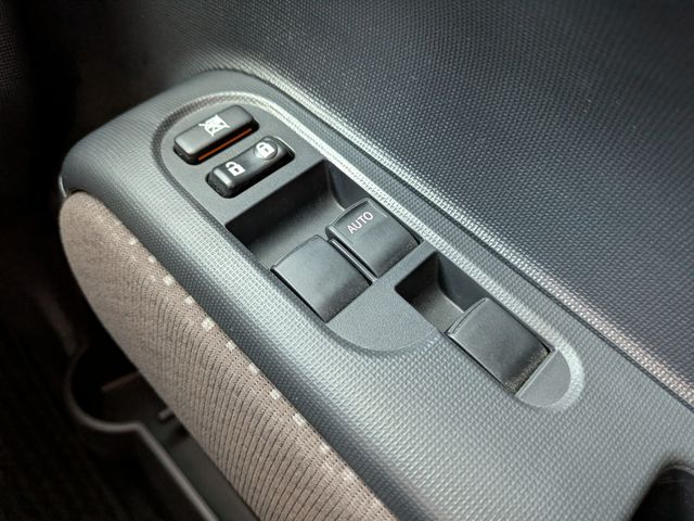 TOYOTA SPADE 2013 Image 31