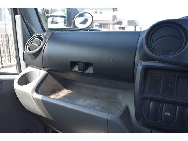 TOYOTA DYNA 2019 Image 31