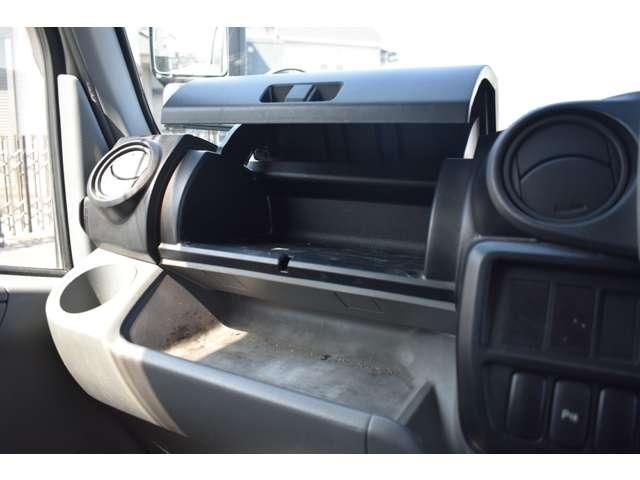 TOYOTA DYNA 2019 Image 31