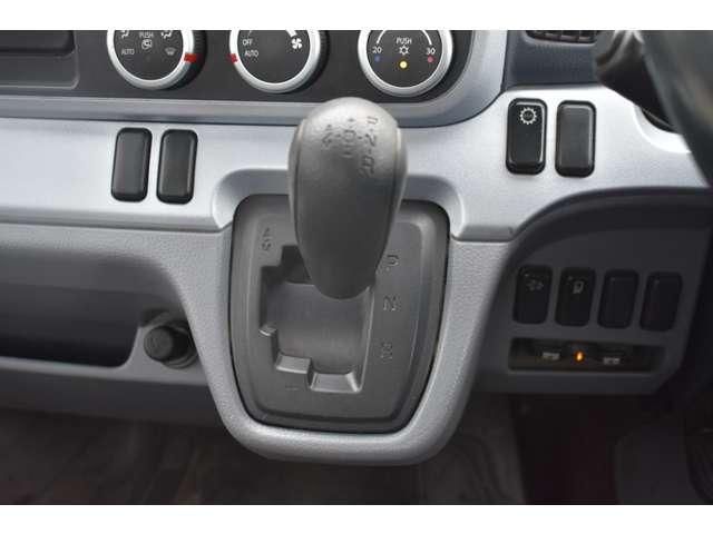 MITSUBISHI CANTER 2013 Image 31