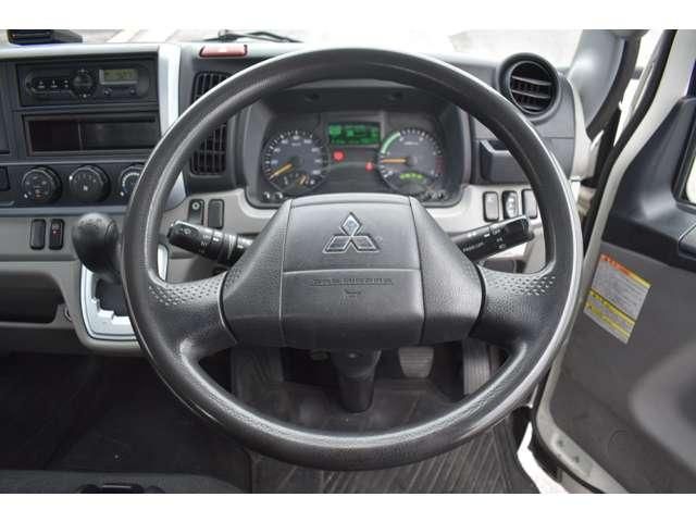 MITSUBISHI CANTER 2017 Image 31