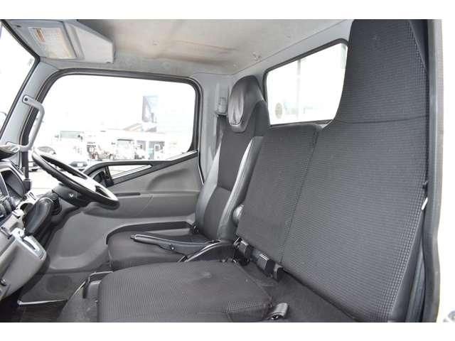 MITSUBISHI CANTER 2017 Image 31