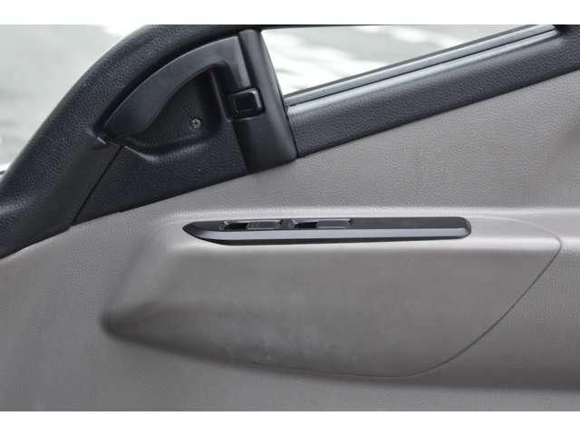 MITSUBISHI CANTER 2017 Image 31