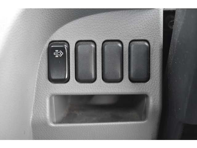 MITSUBISHI CANTER 2017 Image 31