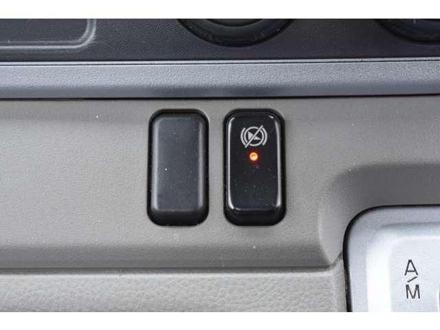 MITSUBISHI CANTER 2017 Image 31