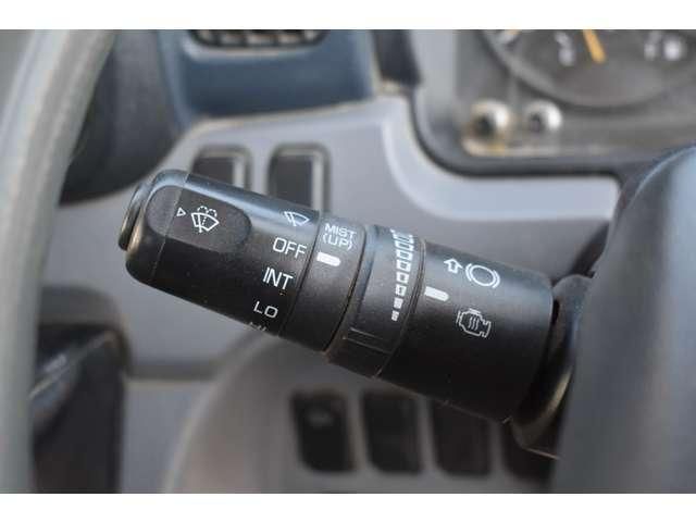 MITSUBISHI CANTER 2015 Image 31