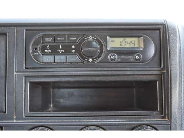 MITSUBISHI CANTER 2015 Image 31