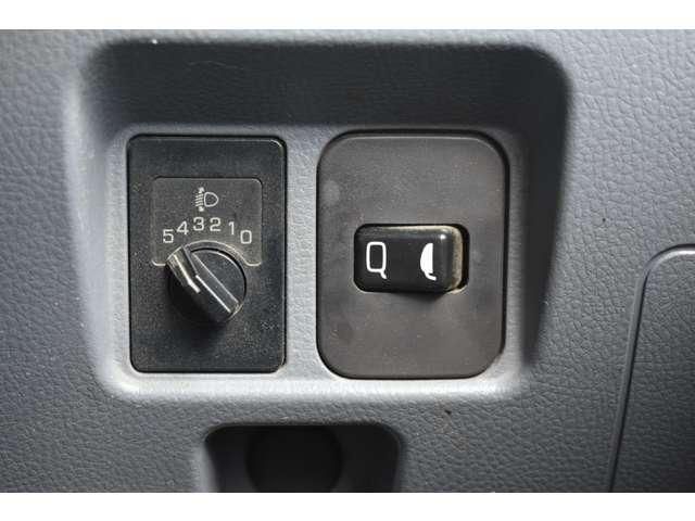 MITSUBISHI CANTER GUTS 2008 Image 31