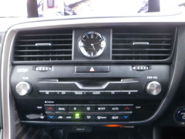 TOYOTA LEXUS RX450H AWD 2020 Image 31