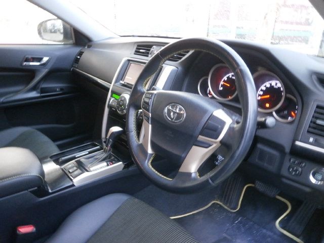 TOYOTA MARK X 2015 Image 31