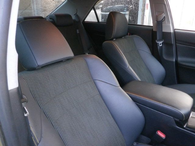 TOYOTA MARK X 2015 Image 31