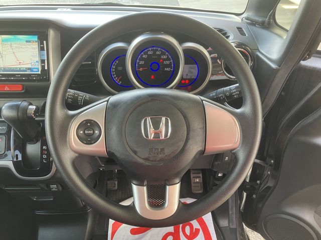 HONDA N BOX+ CUSTOM 2013 Image 31