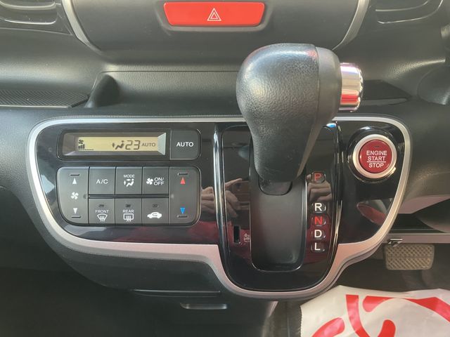 HONDA N BOX+ CUSTOM 2013 Image 31