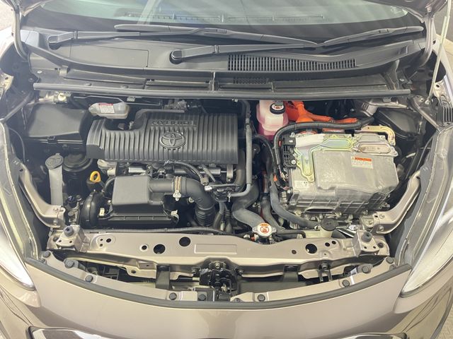 TOYOTA SIENTA HYBRID 2021 Image 31