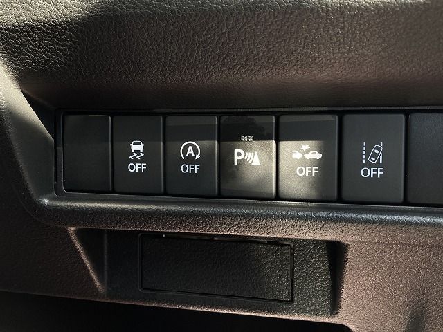 SUZUKI XBEE 4WD 2021 Image 31