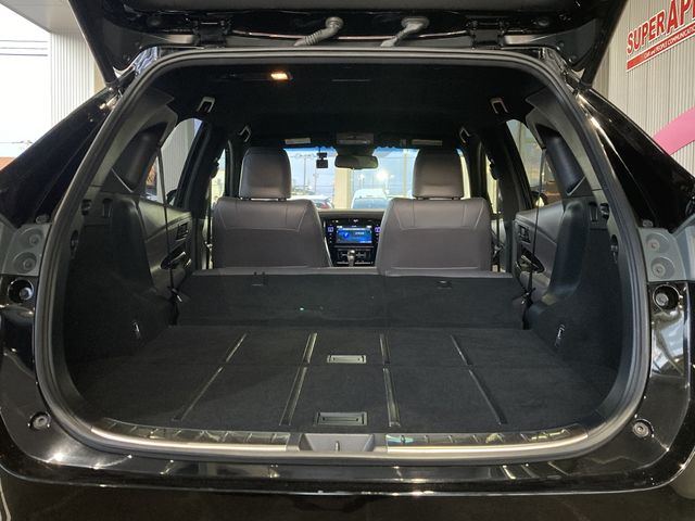 TOYOTA HARRIER HYBRID 2016 Image 31