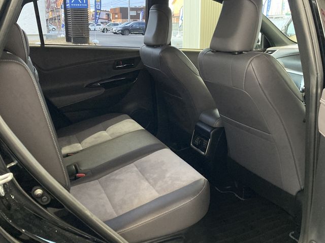 TOYOTA HARRIER HYBRID 2016 Image 31