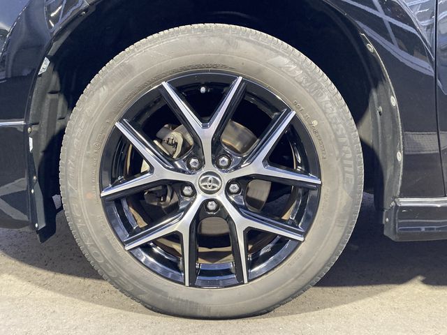 TOYOTA HARRIER HYBRID 2016 Image 31