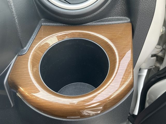 DAIHATSU CAST STYLE 4WD 2019 Image 31