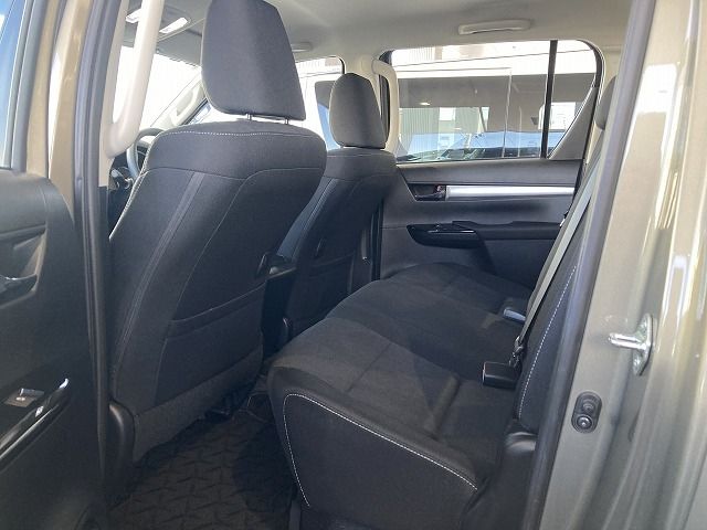 TOYOTA HILUX 4WD 2022 Image 31