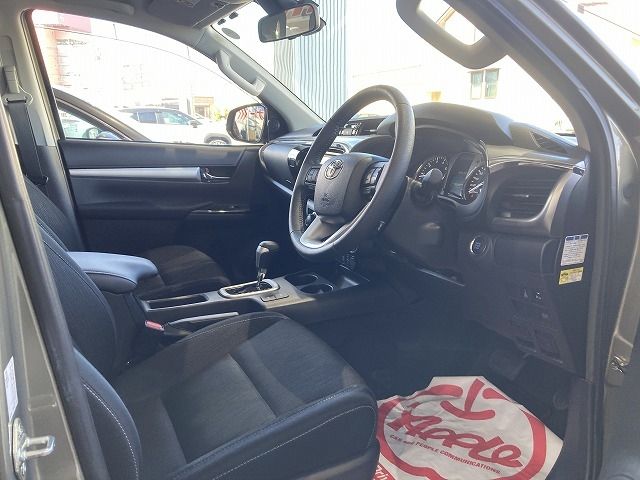 TOYOTA HILUX 4WD 2022 Image 31