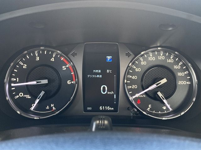 TOYOTA HILUX 4WD 2022 Image 31